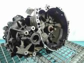 Manual 5 speed gearbox