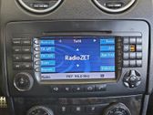 Radio/CD/DVD/GPS head unit