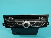 Radio/CD/DVD/GPS-pääyksikkö