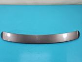 Tailgate/trunk spoiler