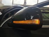 Front door electric wing mirror