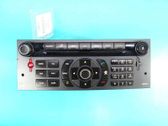 Radio / CD-Player / DVD-Player / Navigation