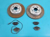 Brake discs and calipers set