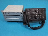 Radio / CD-Player / DVD-Player / Navigation