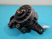 Engine mount vacuum valve