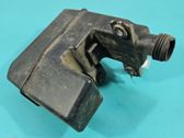 Intake resonator