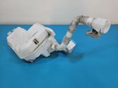 Windshield washer fluid reservoir/tank