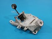 Engine mounting bracket