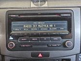 Radio / CD-Player / DVD-Player / Navigation