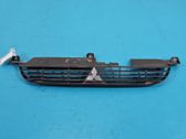 Front bumper upper radiator grill