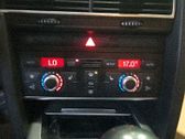Console centrale, commande chauffage/clim