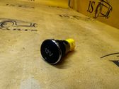 Enchufe de 12V (trasero)