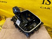 Gear selector/shifter in gearbox