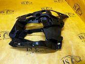 Front bumper mounting bracket