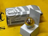 Headlight/headlamp bulb