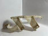 Front bumper mounting bracket