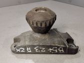 Engine mounting bracket