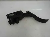 Accelerator throttle pedal