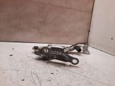 Tailgate/trunk/boot hinge