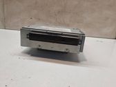 Radio / CD-Player / DVD-Player / Navigation