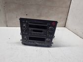 Radio / CD-Player / DVD-Player / Navigation