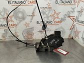Cerradura de puerta delantera