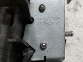 Rear door exterior handle/bracket