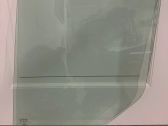 Vitre de fenêtre porte avant (4 portes)