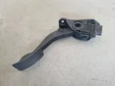 Accelerator throttle pedal