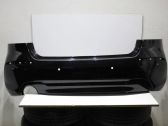 Rear bumper mounting bracket