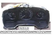 Velocímetro (tablero de instrumentos)