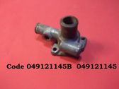 Tuyau de liquide de refroidissement moteur