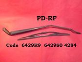 Front wiper blade arm