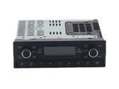 Radio / CD-Player / DVD-Player / Navigation