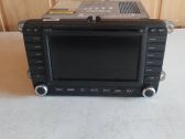 Radio/CD/DVD/GPS-pääyksikkö