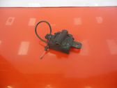 Engine bonnet/hood lock/latch loop/hook