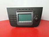 Radio / CD-Player / DVD-Player / Navigation