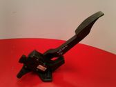 Accelerator throttle pedal