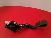 Accelerator throttle pedal
