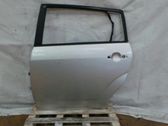 Задняя дверь