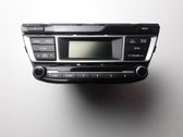 Radio / CD-Player / DVD-Player / Navigation