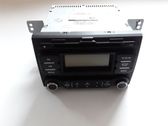 Radio / CD-Player / DVD-Player / Navigation