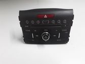 Radio / CD-Player / DVD-Player / Navigation