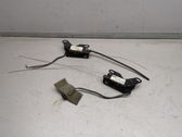 Tailgate lock latch