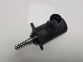 Valve oil control