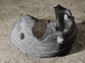 Rear arch fender liner splash guards