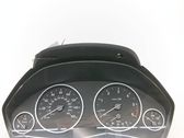 Geschwindigkeitsmesser Cockpit