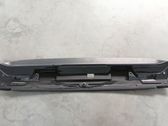 Tailgate/trunk spoiler