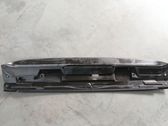 Tailgate/trunk spoiler