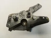 Fender mounting bracket